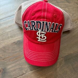 St. Louis Cardinals Trucker Hat – Fan Favorite Brand – New with Tags